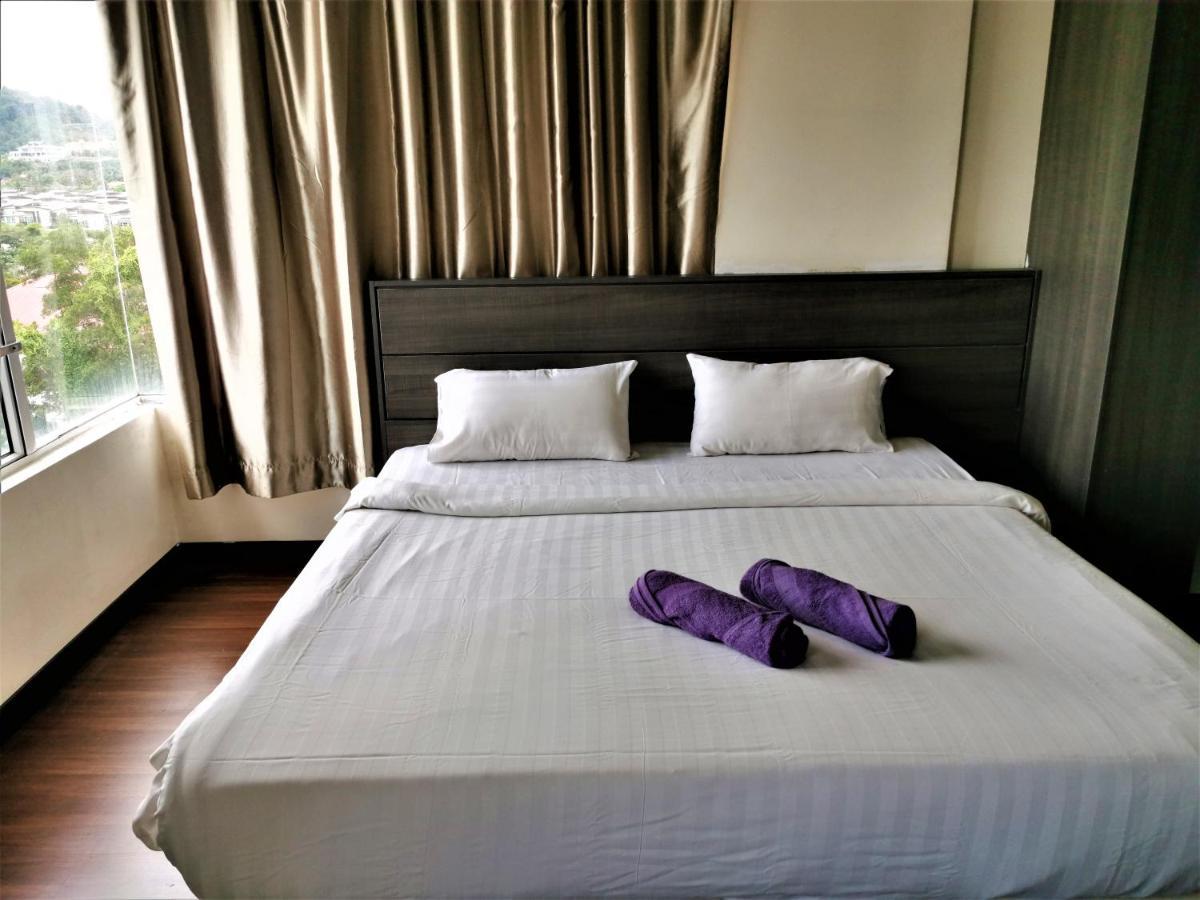 B - Lagoon Water Themepark Suite Melaka Town Екстер'єр фото